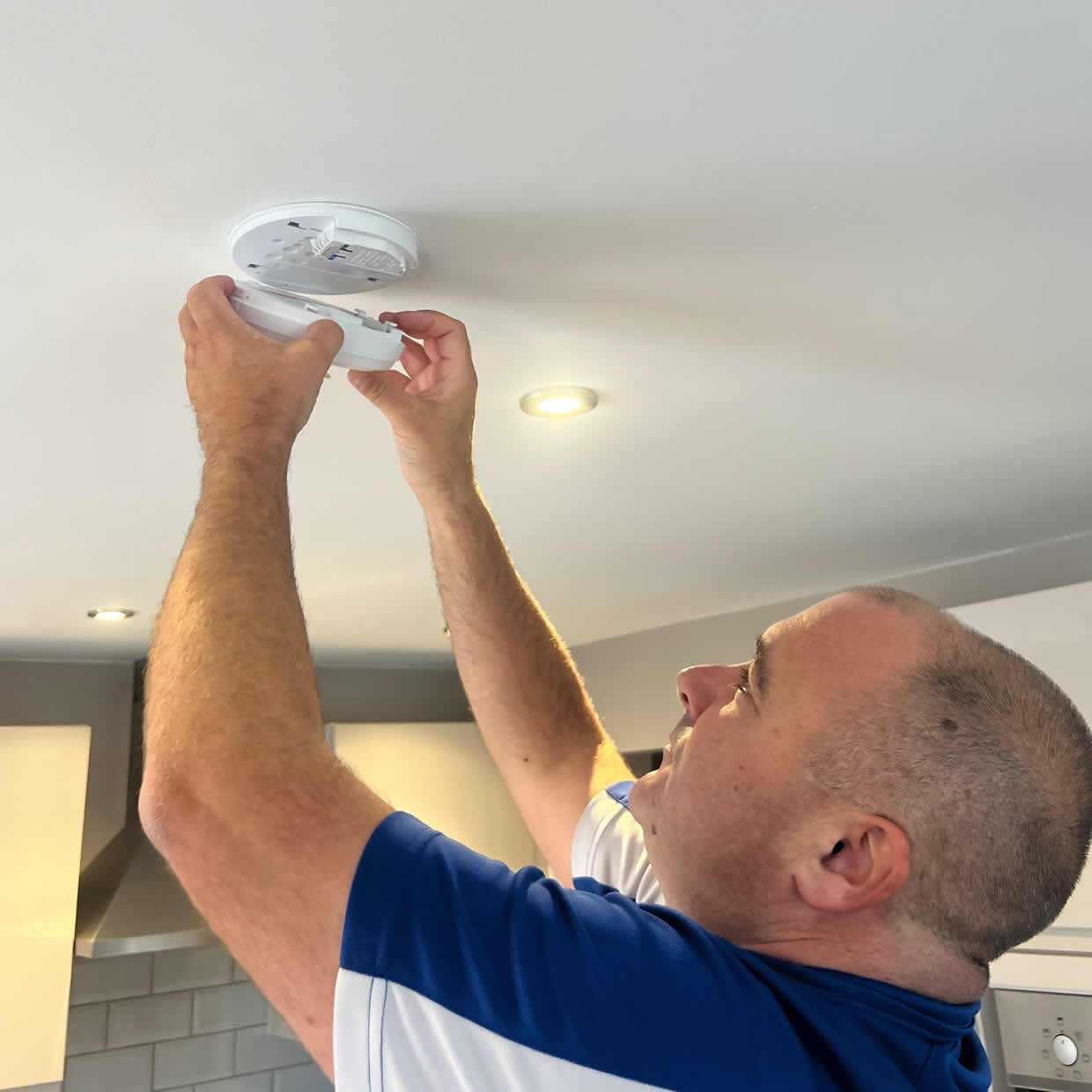 Professional smoke and heat alarm installation in Hammersmith